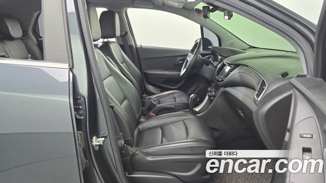 Chevrolet Korea Trax 2018 — photo 16