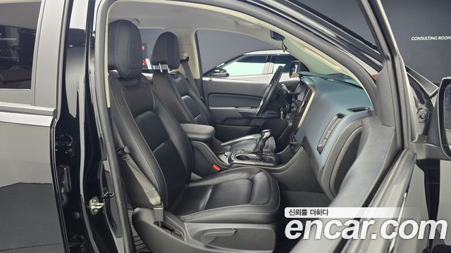 Chevrolet Korea Colorado 2022 — photo 13