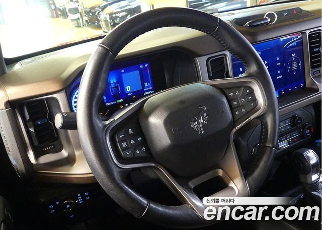 Ford Bronco 2023 — photo 12