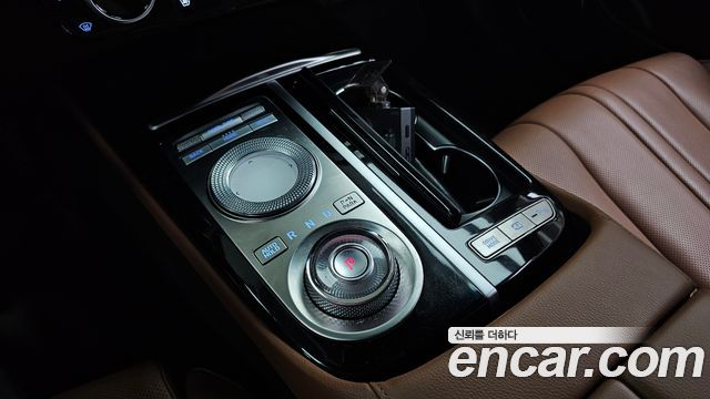 Genesis G80 2022 — photo 12