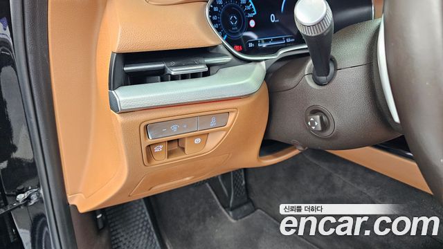 Genesis G80 2022 — photo 27