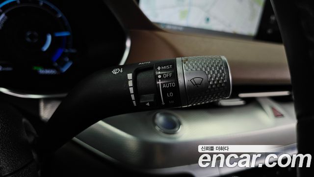 Genesis G80 2022 — photo 28