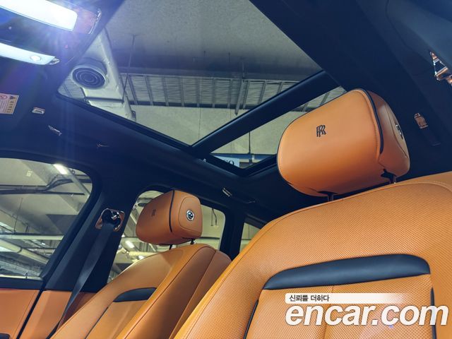 Rolls-Royce Cullinan 2020 — photo 15