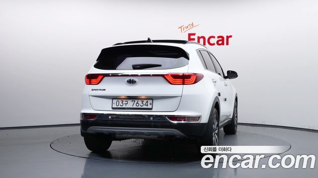 Kia Sportage 2018 — photo 4