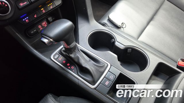 Kia Sportage 2018 — photo 12