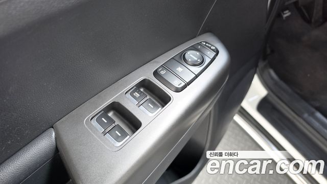 Kia Sportage 2018 — photo 28