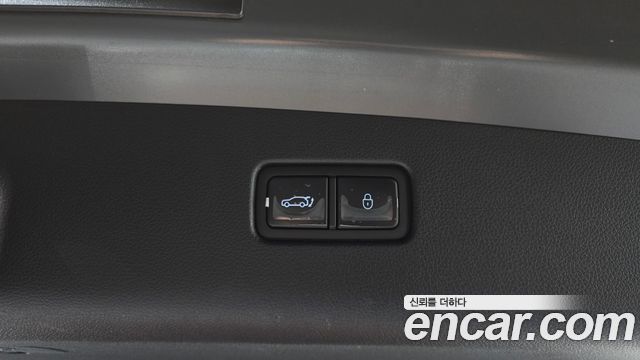 Genesis GV70 2025 — photo 24