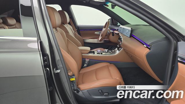 Genesis GV70 2025 — photo 16