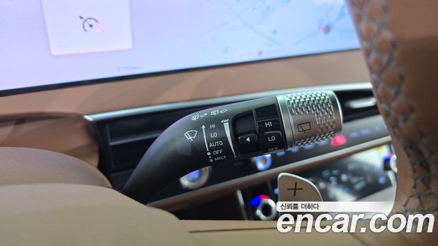 Genesis GV70 2025 — photo 29