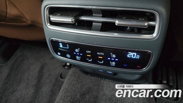 Genesis GV70 2025 — photo 31