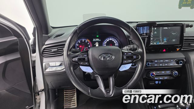 Hyundai Veloster 2019 — photo 20