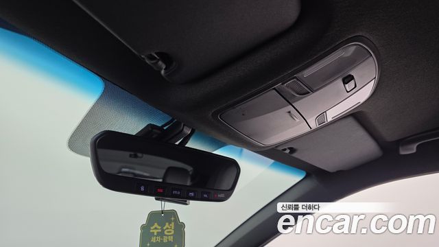 Hyundai Veloster 2019 — photo 25