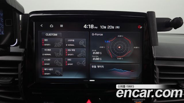 Hyundai Veloster 2019 — photo 29