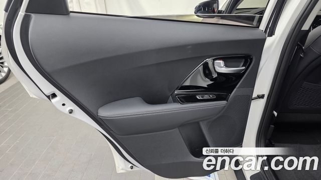 Kia Niro 2022 — photo 15