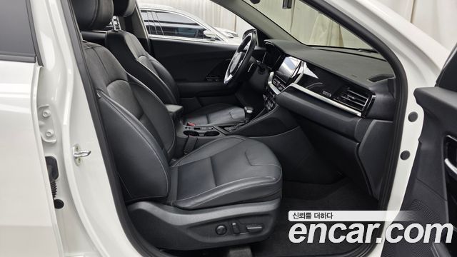 Kia Niro 2022 — photo 16