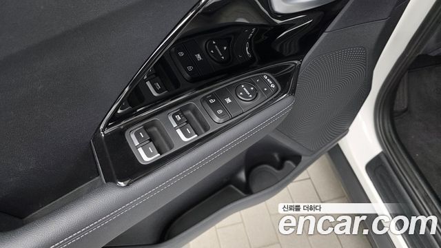 Kia Niro 2022 — photo 27