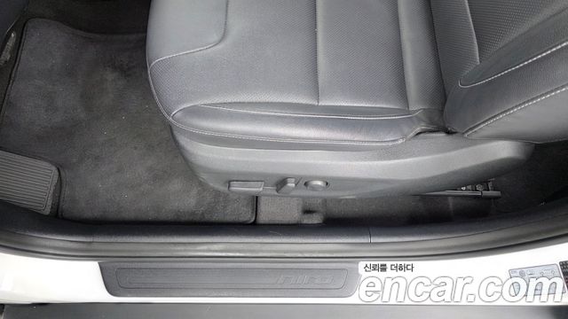 Kia Niro 2022 — photo 31