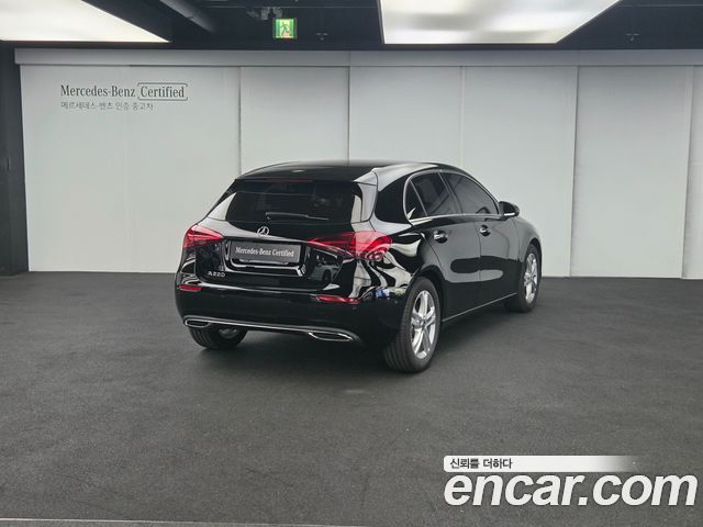 Mercedes-Benz A-Class 2026 — photo 2