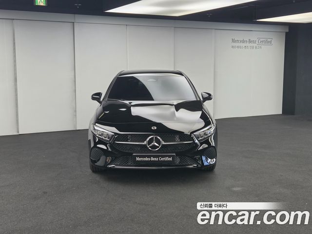 Mercedes-Benz A-Class 2026 — photo 3