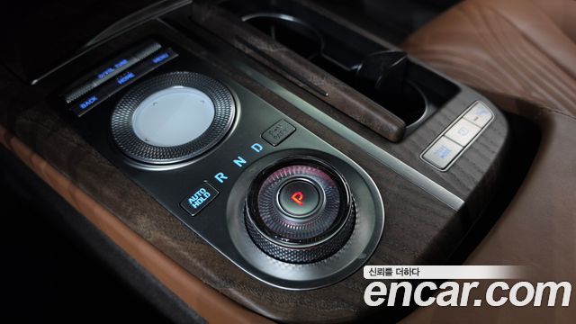 Genesis G80 2022 — photo 12