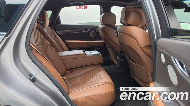 Genesis G80 2022 — photo 17