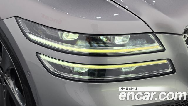 Genesis G80 2022 — photo 8