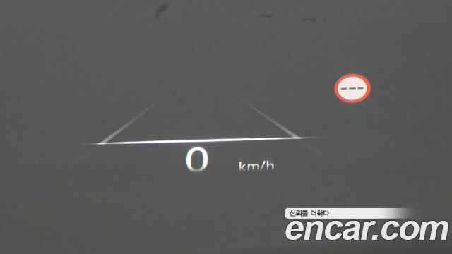 Genesis G80 2022 — photo 31