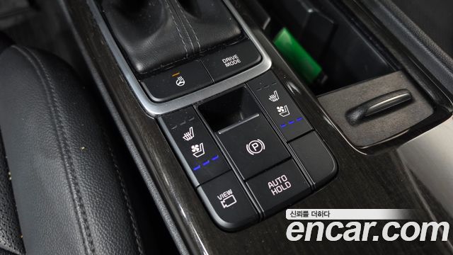 Kia K5 2019 — photo 18