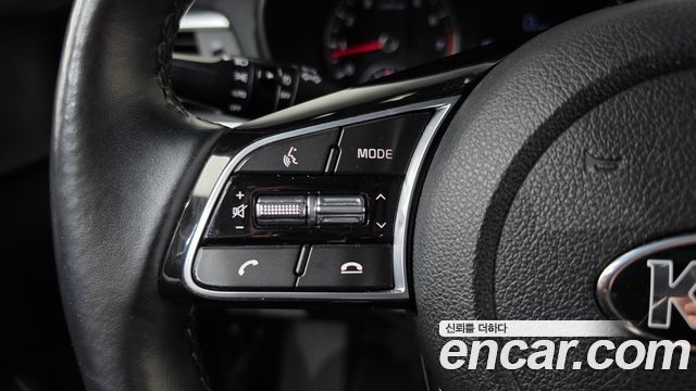Kia K5 2019 — photo 19