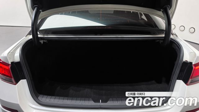 Kia K5 2019 — photo 20