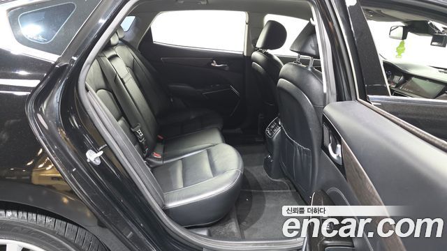 Kia K7 2020 — photo 12