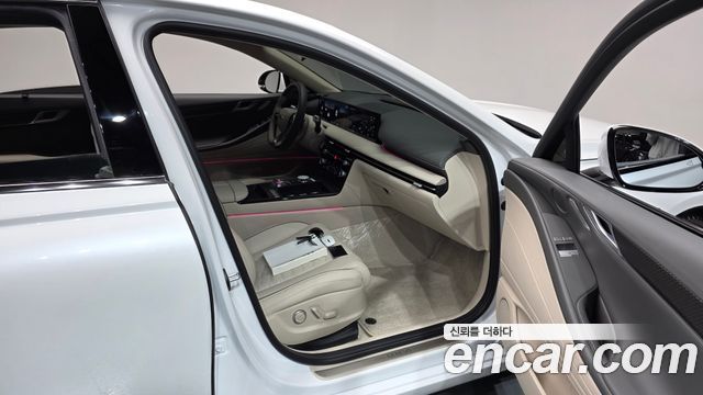 Genesis G80 2027 — photo 17