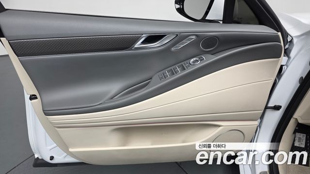 Genesis G80 2027 — photo 14