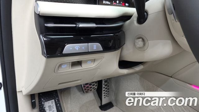 Genesis G80 2027 — photo 30