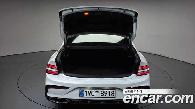 Genesis G80 2027 — photo 37