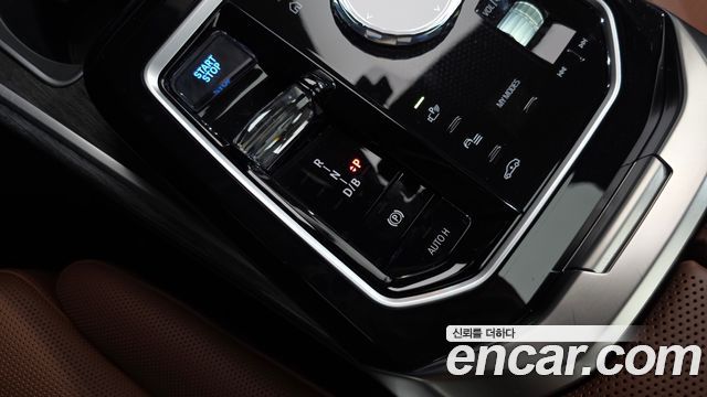 BMW i7 2024 — photo 12