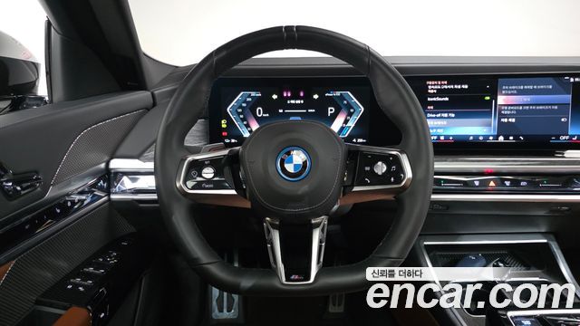 BMW i7 2024 — photo 19