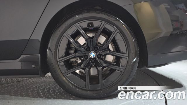 BMW i7 2024 — photo 7