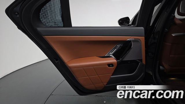 BMW i7 2024 — photo 15