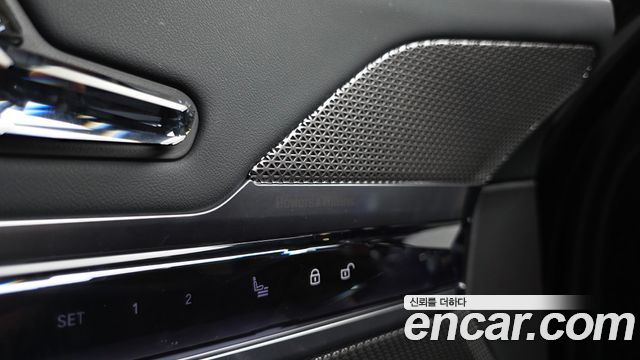 BMW i7 2024 — photo 34