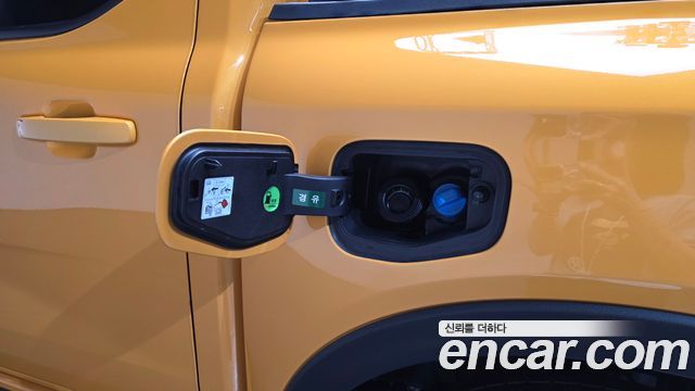 Ford Ranger 2023 — photo 35