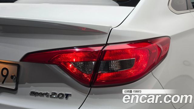 Hyundai Sonata 2015 — photo 9