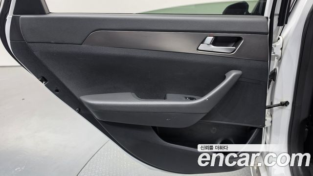 Hyundai Sonata 2015 — photo 15