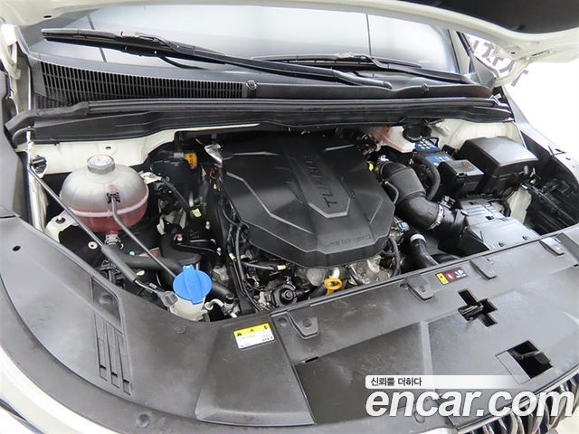 Kia Canival 2023 — photo 19