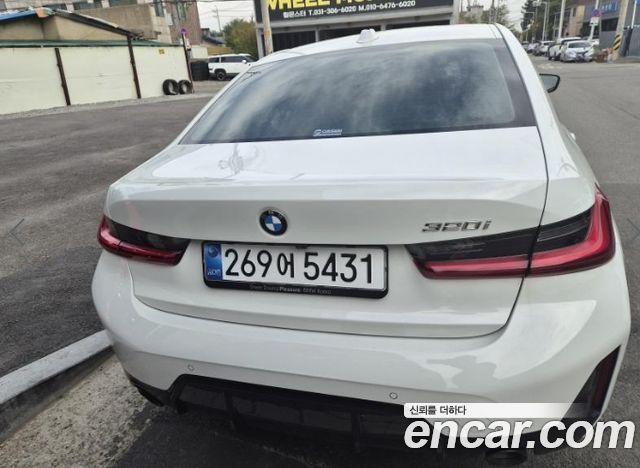 BMW 3-Series 2026 — photo 2