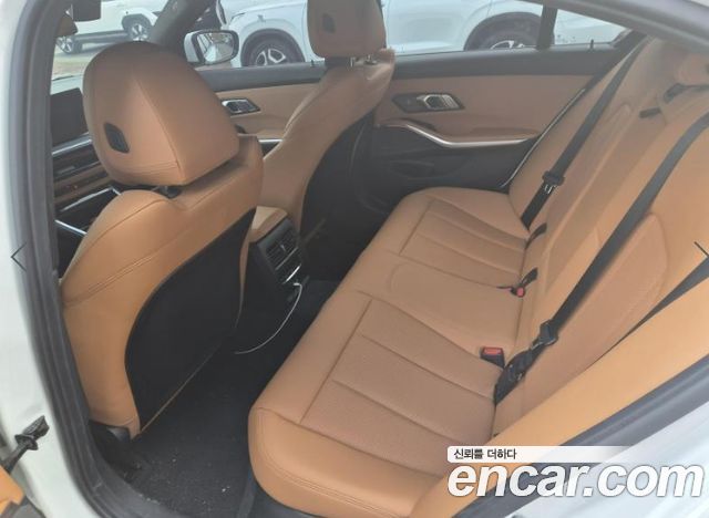 BMW 3-Series 2026 — photo 7