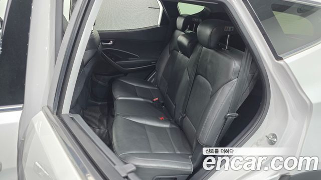 Hyundai Santafe 2015 — photo 11