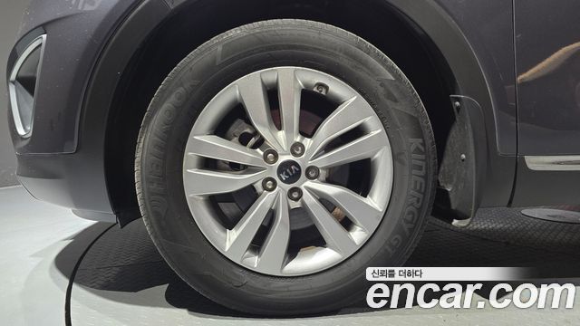 Kia Sorento 2015 — photo 5