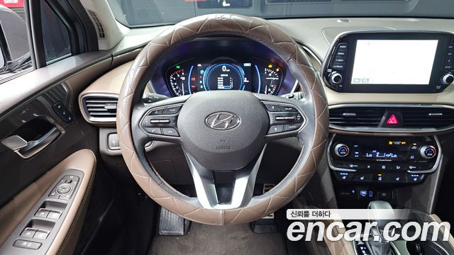 Hyundai Santafe 2019 — photo 19