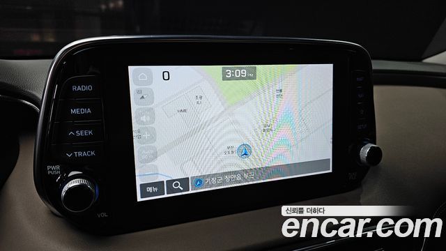 Hyundai Santafe 2019 — photo 20